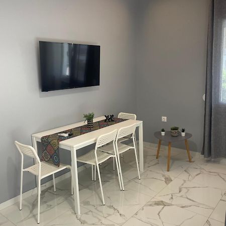 Antonis Apartment باراليا ديونيسيو الغرفة الصورة